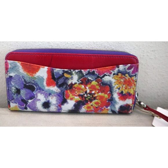HOBO CB-32477 Women's Pink Poppy Floral Print Max Large Zip Around Wallet - Picture 12 of 12